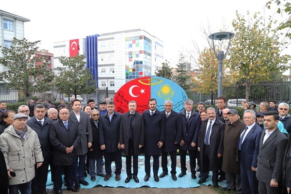 Bağcılar’da ″Türkiye-Kazakistan Kardeşlik Anıtı″ açıldı