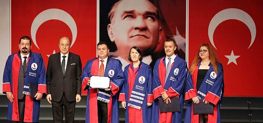 Sanko Üniversitesi Akademik Yıl Açılışı ve Tıp Fakültesi Beyaz Önlük Giyme Töreni