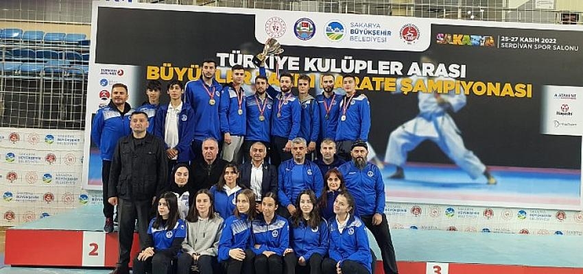 Kağıtspor Karate Erkek-Bayan Takımları Türkiye Şampiyonu oldu