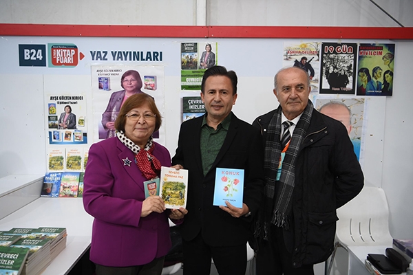 Tuzla Belediyesi 5’inci Kitap Fuarı Sezai Karakoç anısına başladı