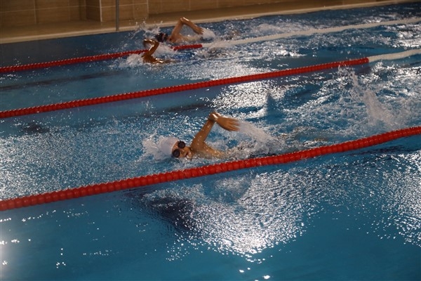 Bağcılar Belediyesi 5’inci Yüzme Yarışması tamamlandı