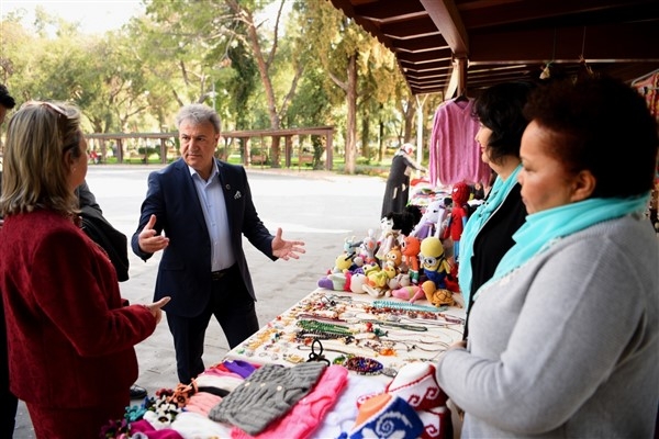 Bornova’da ‘Yılbaşı Hediyelik Eşya Günleri’ başlıyor