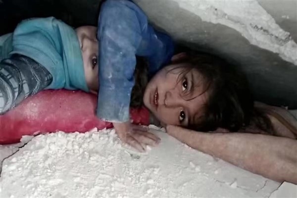 ″Afet bölgesinden gelen fotoğraflar yalan söyleyemez″