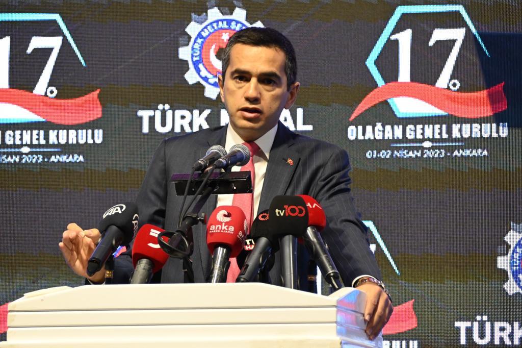 Akkol: “Hedefimiz işçi sendikaları ile iş birliği içinde sektörde üretimi ve istihdamı geliştirmek”