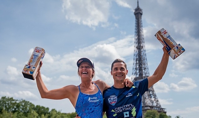 Red Bull Cliff Diving Paris Etabı Muhteşem Görüntülere Sahne Oldu